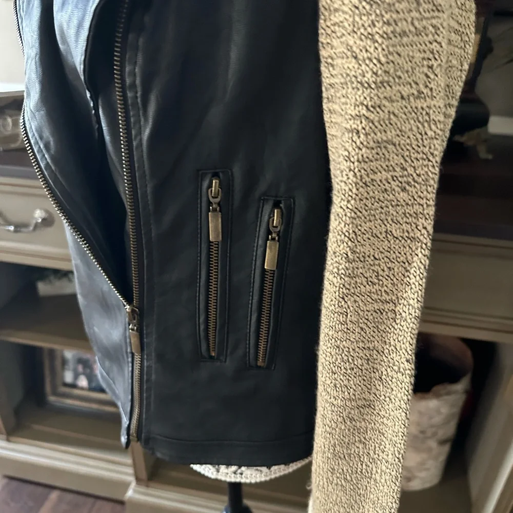 daytrip Jacket - Picture 9 of 9